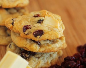 Cranberry white Chocolate Chunk Cookies | carmelmoments.com