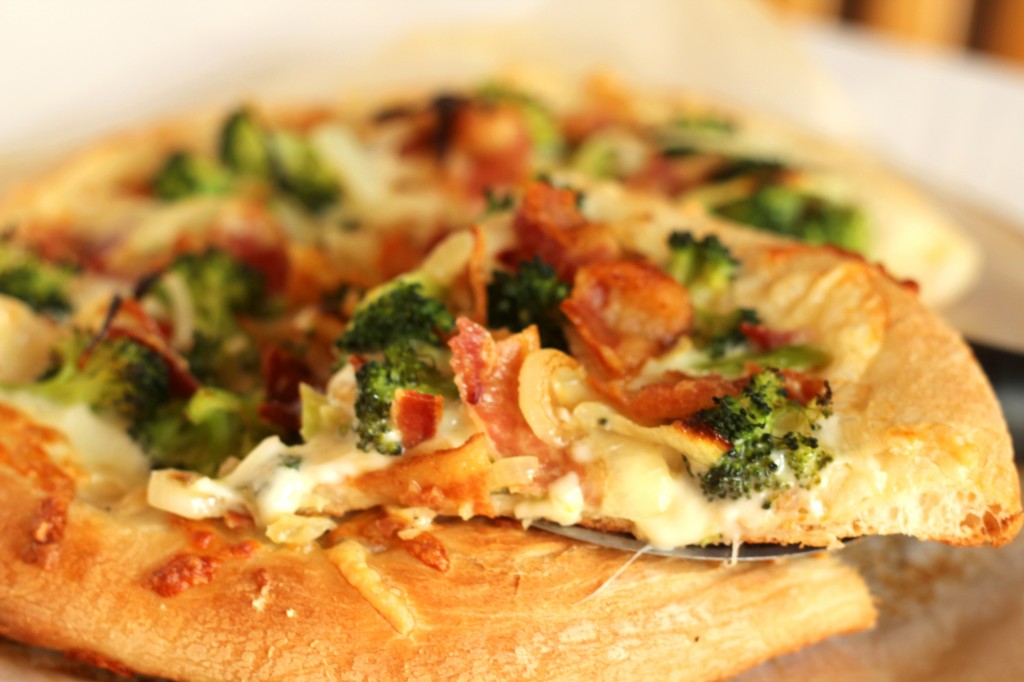 Broccoli bacon cheddar pizza | gatherforbread.com