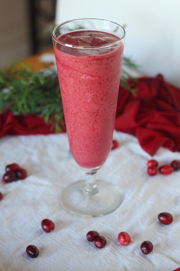 Merry Berry Cranberry Smoothie | gatherforbread.com