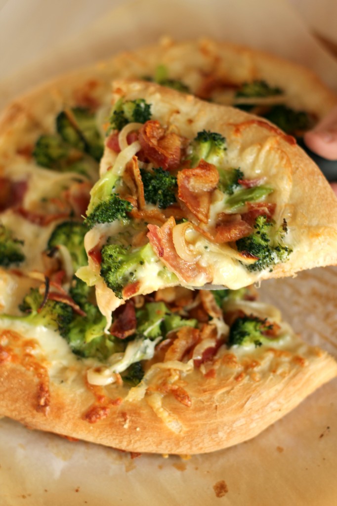 Broccoli bacon cheddar pizza | gatherforbread.com