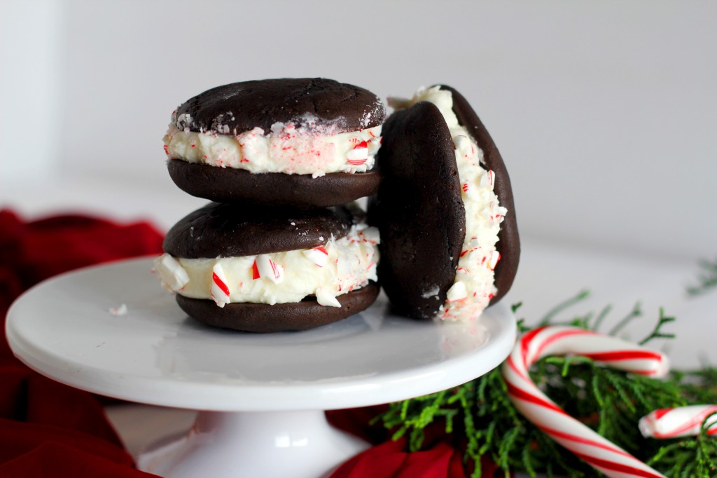 Chocolate Peppermint Whoopie Pies with Peppermint Filling
