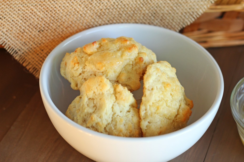 Easy Buttermilk Drop Biscuits | gatherforbread.com