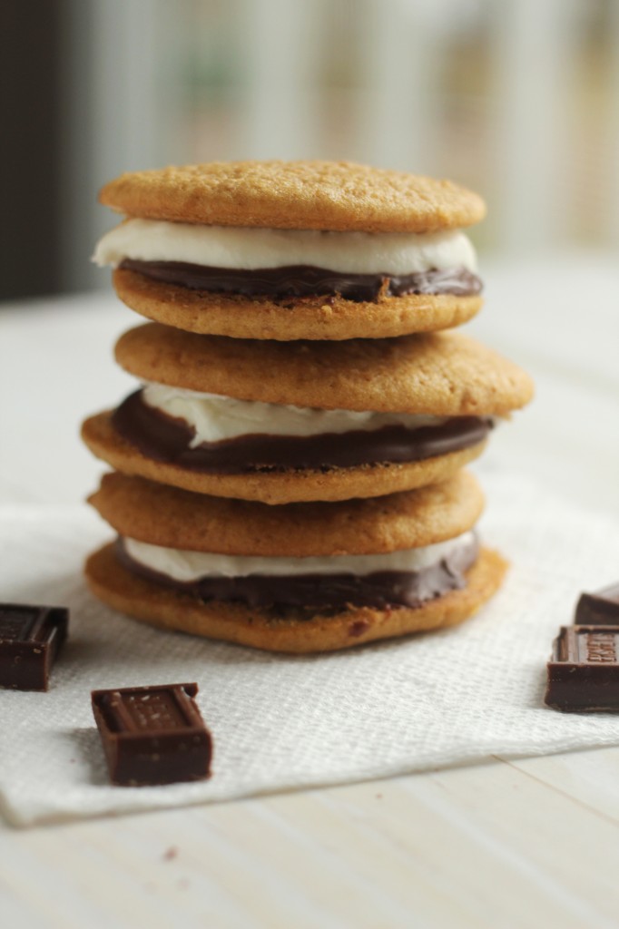 Smores Whoopie Pies 