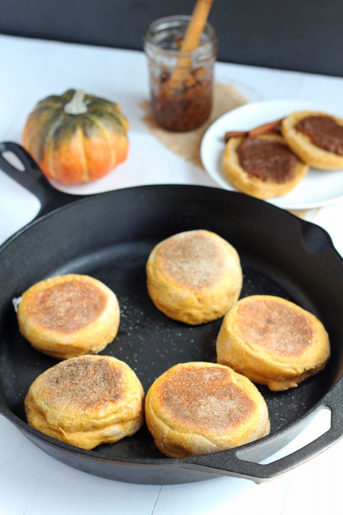 Pumpkin Spice English Muffins 