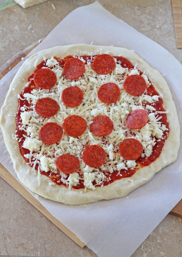Easy 30 Minute Homemade Pizza | Quick easy pizza straight from your kitchen | gatherforbread.com