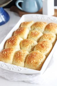 Buttery Garlic Parmesan Rolls