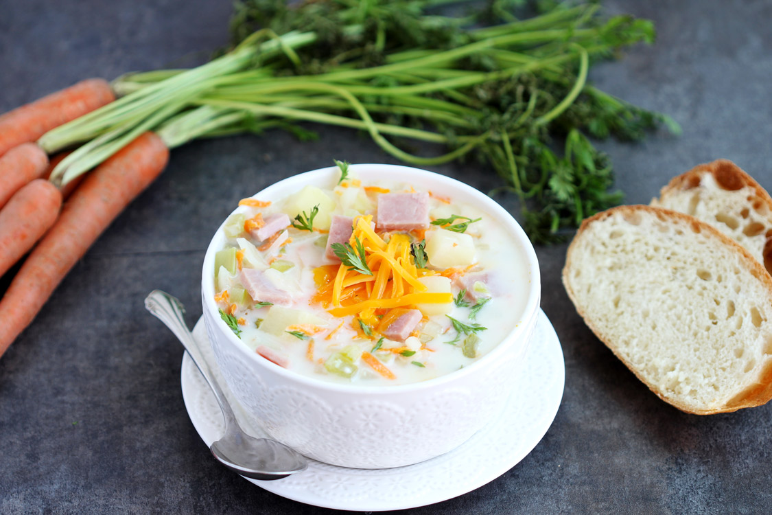 Cheesy Ham and Vegetable Chowder - Delicious creamy soup with ham and a variety of veggies. Family loved this rich soup. Perfect for that leftover ham!