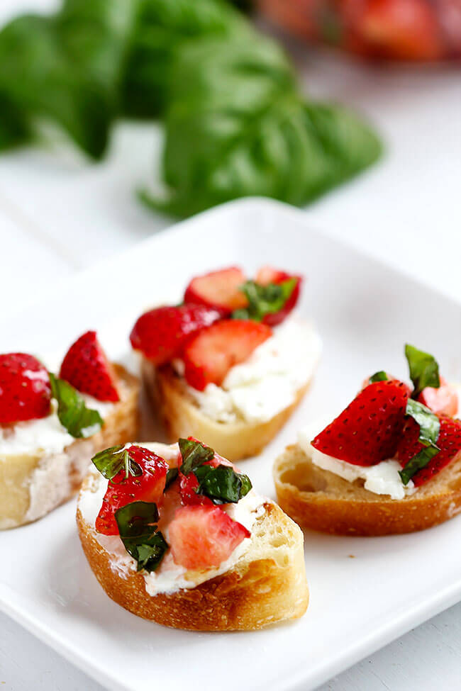 Strawberry Goat Cheese Bruschetta - Simple flavorful bruschetta made with simple fresh ingredients like goat cheese and strawberries. Table ready appetizer in 20 minutes.