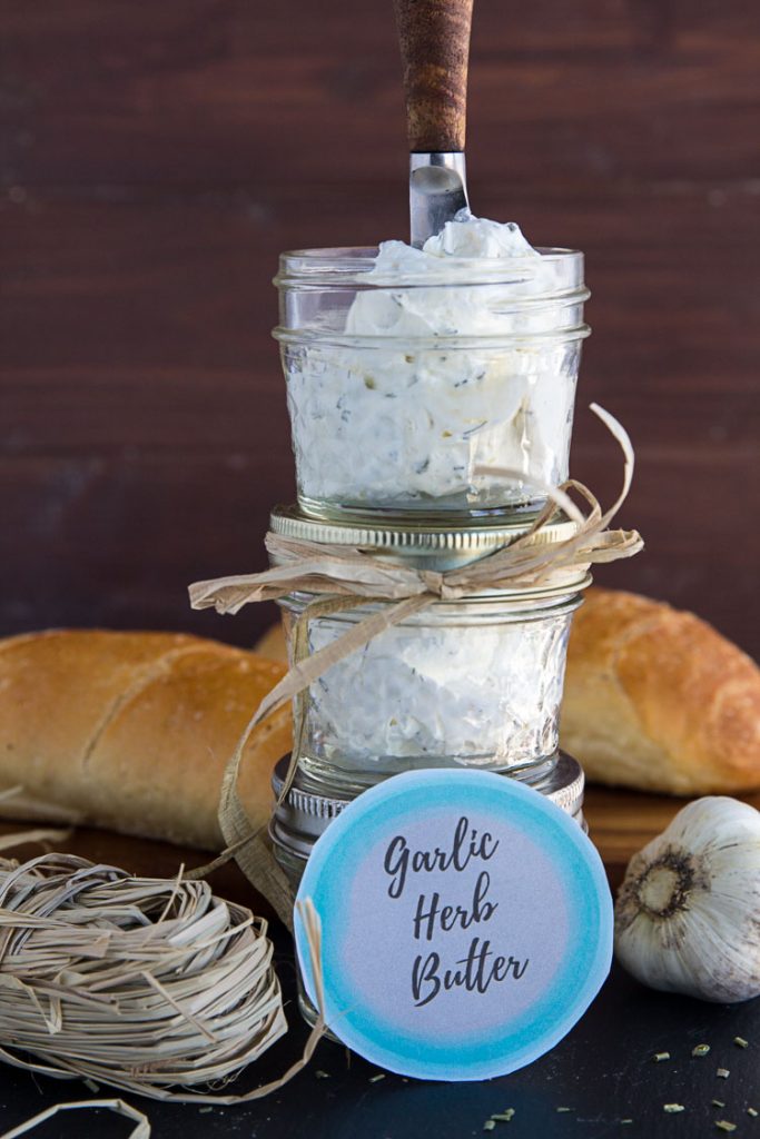 Homemade Gifts from the Kitchen - Garlic Herb Butter