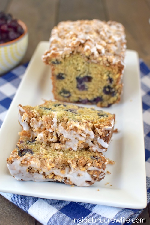 Blueberry Almond Crumble Bread