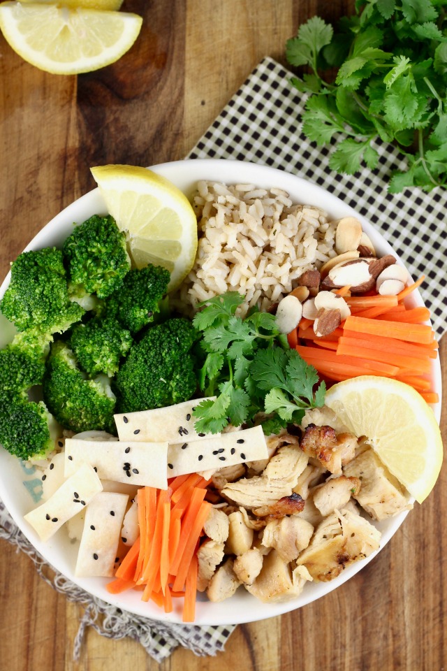 Lemon Chicken Broccoli Bowls